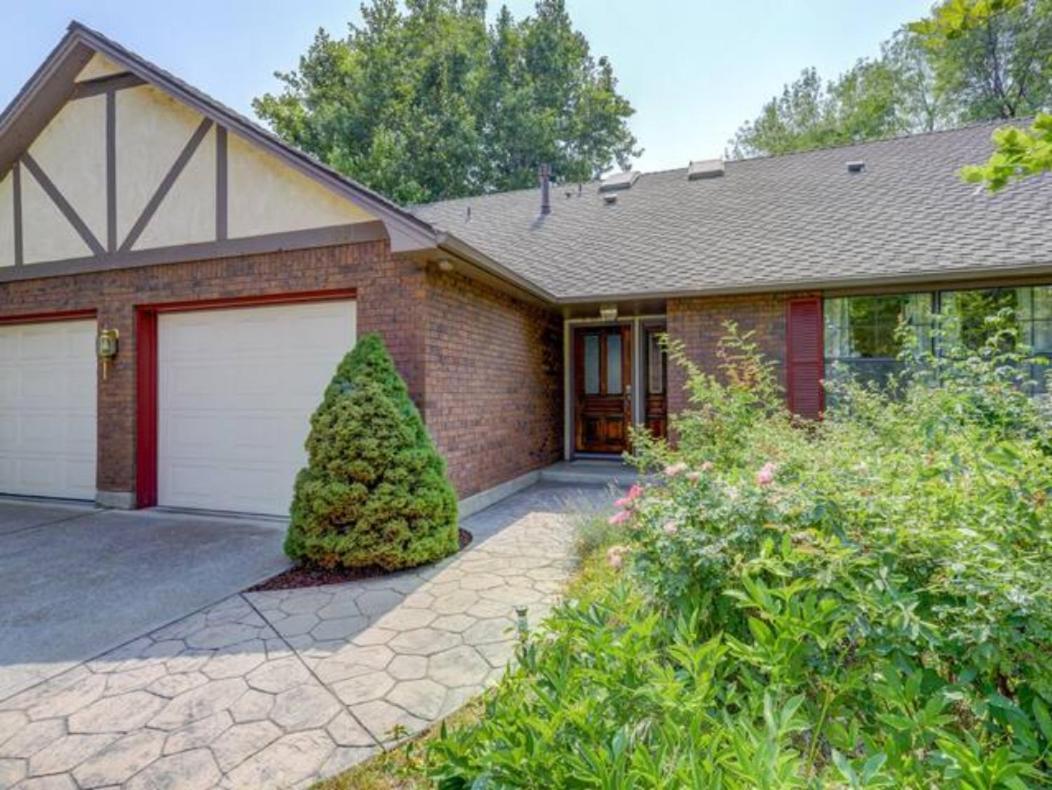 Experience Nirvana With Artwork Collections From Around The Globe Located In Lakewood Neighborhood In Se Boise Next To A Park, Minutes From Bown Crossing And The Boise River, 10 Minutes To Downtown, 4 Beds, Sleeps 8, Pets Welcome In Large Fenced In Y Extérieur photo