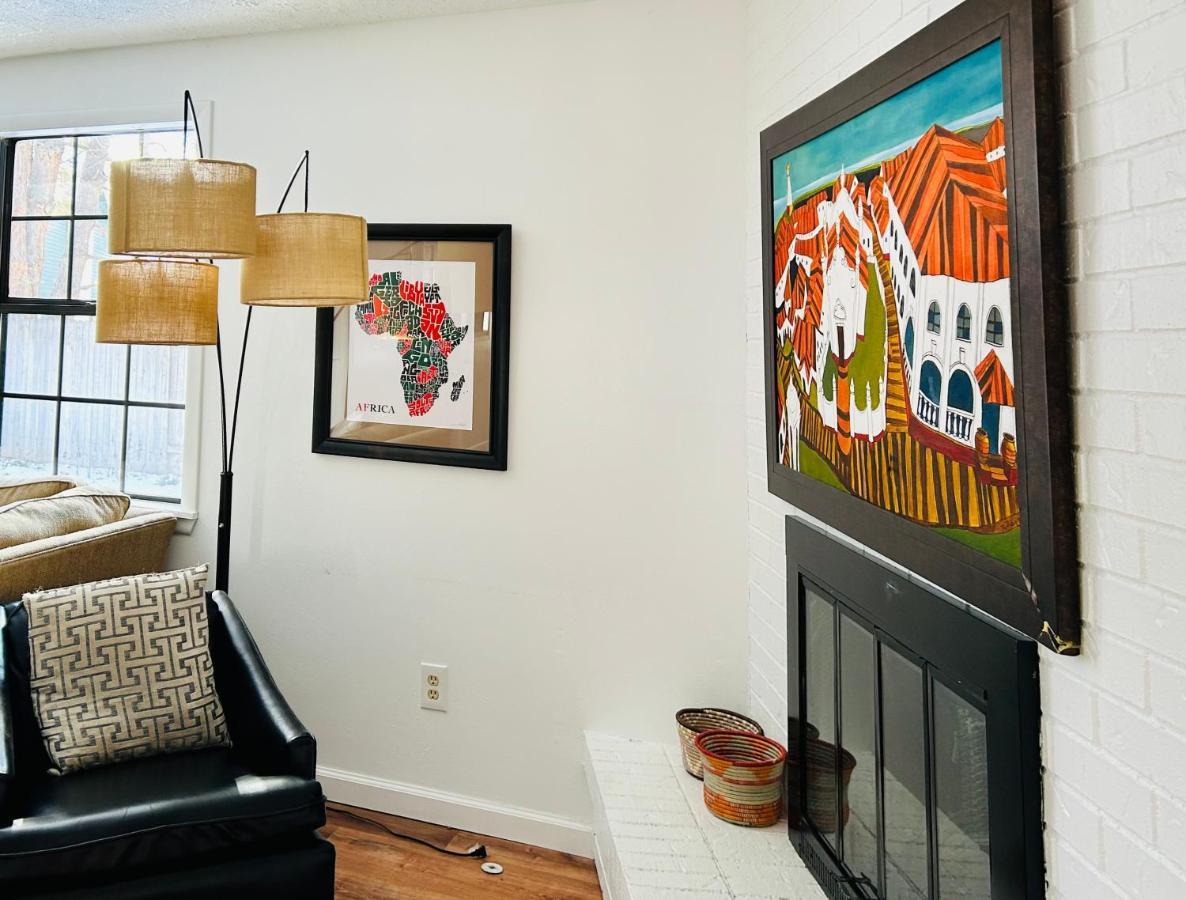 Experience Nirvana With Artwork Collections From Around The Globe Located In Lakewood Neighborhood In Se Boise Next To A Park, Minutes From Bown Crossing And The Boise River, 10 Minutes To Downtown, 4 Beds, Sleeps 8, Pets Welcome In Large Fenced In Y Extérieur photo
